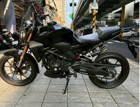 2020 HONDA CB 300R