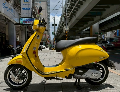 偉士牌 春天150 I-GET ABS